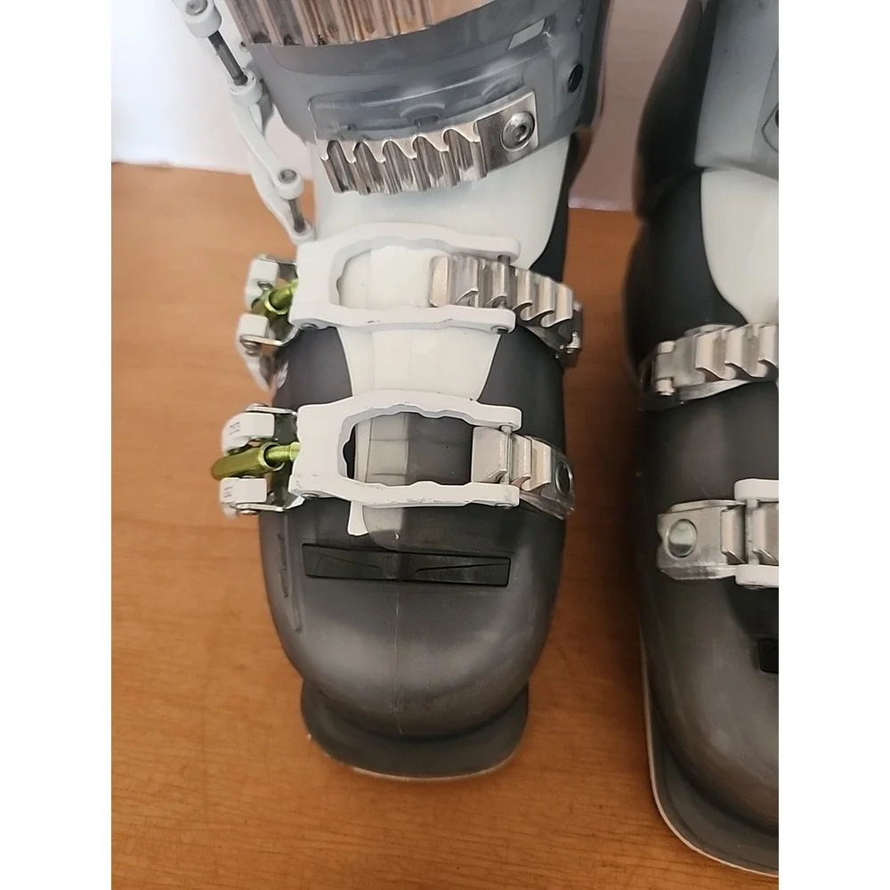 Dalbello Mantis‎ 85 Womens Ski Boots Size 6 277mm 235